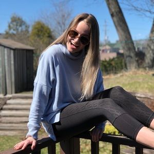 Meet your Posher, Lauren